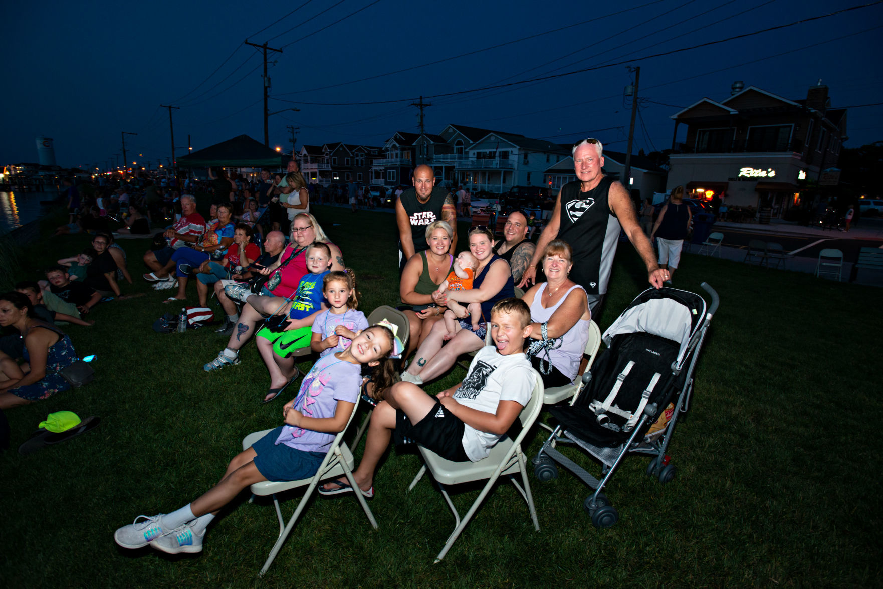 071919_nws_wildwoodxmasinjuly
